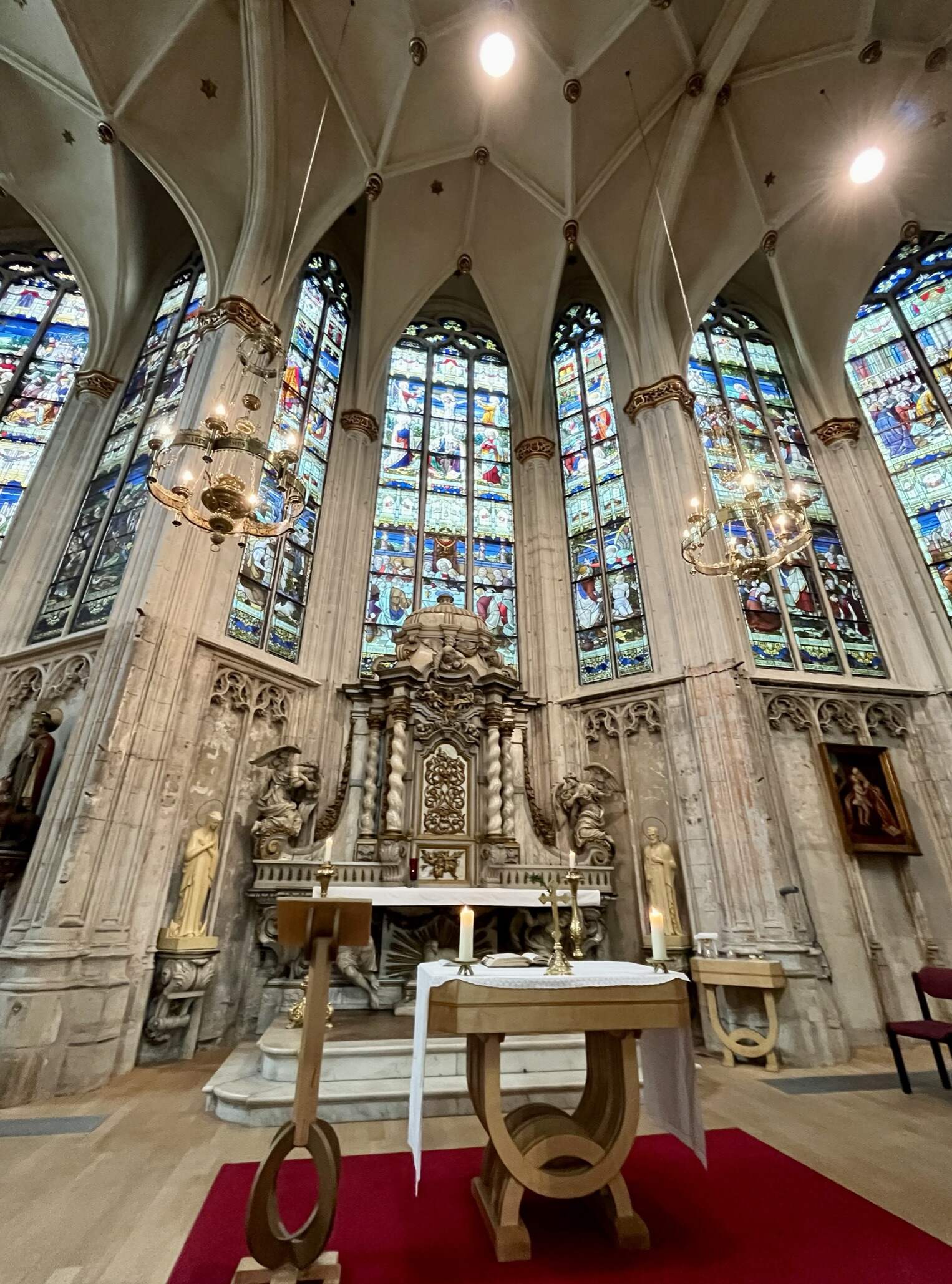 Langs De Monumentale Kerken Van Mechelen Naar De Basiliek Van Onze